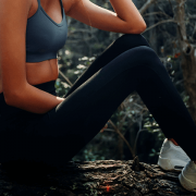 FashionTrends-Learn how to rock your leggings in the best way possible-Banner fashion trends - Probeer het juiste ondergoed te dragen, leer hoe je je legging op de best mogelijke manier rockt